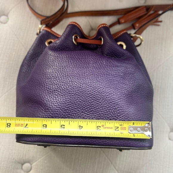 Dooney & Bourke Purple Leather Bucket Bag.NWOT! - Picture 9 of 12